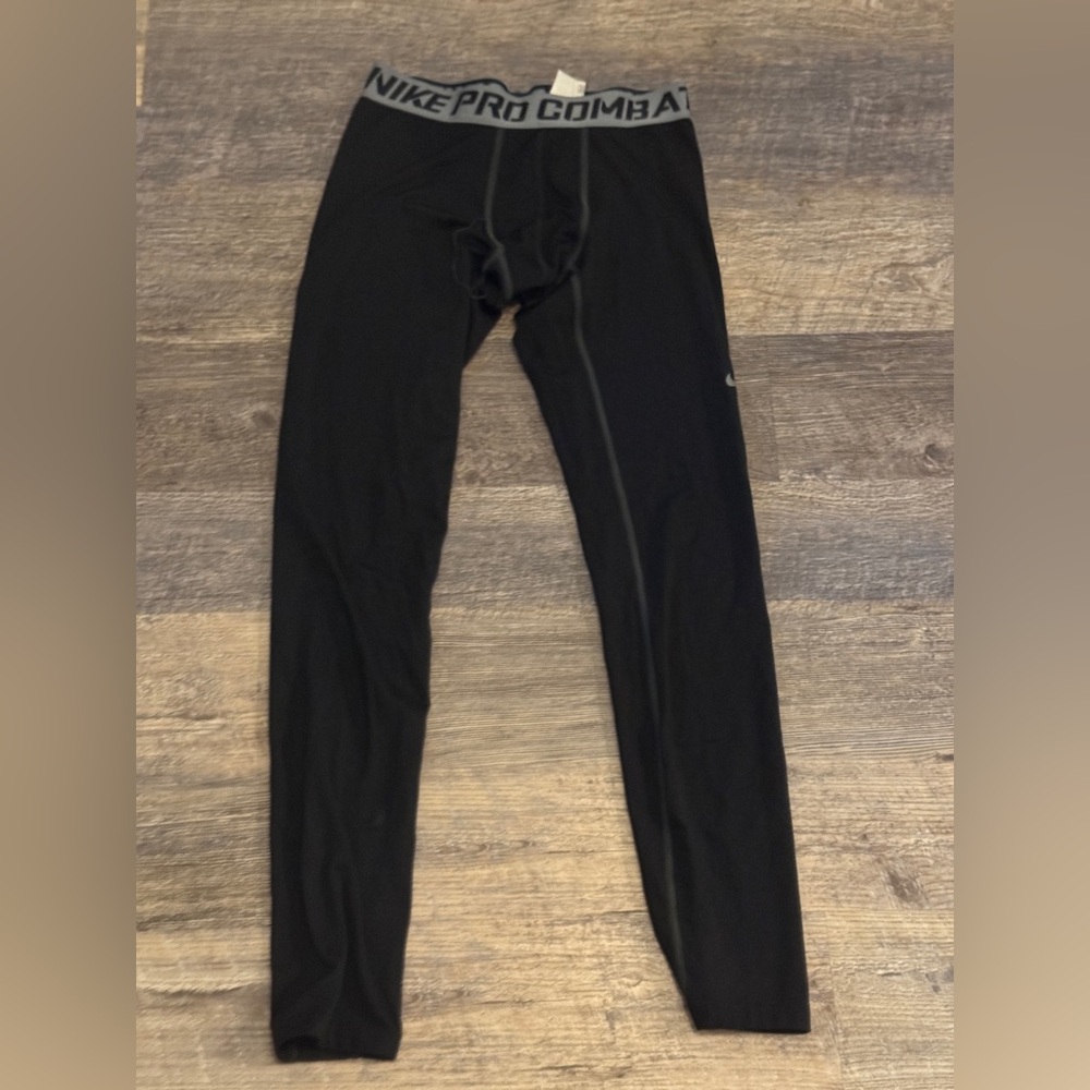 Nike Pro compression tights size Small